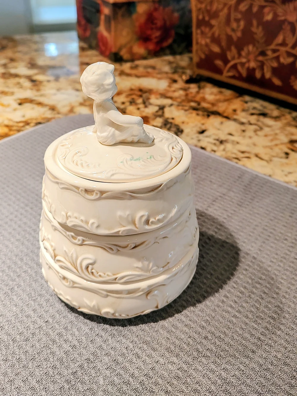 Enesco 1950's Cream Ceramic Stackable Trinket Jars with Cherub Lid